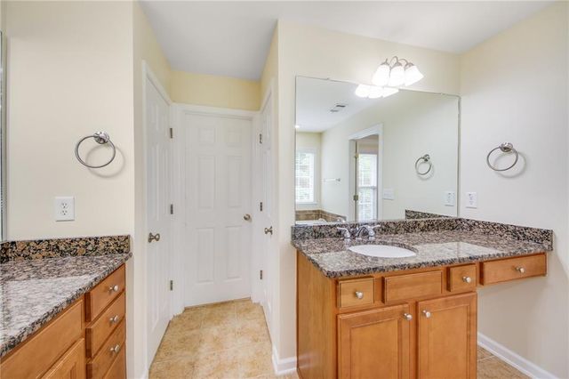 2776 Loftview Square, Atlanta, GA 30339