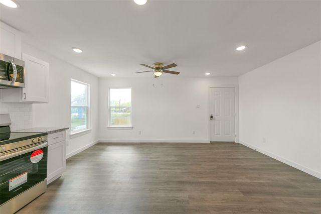 8713 Southwark Street A, Houston, TX 77028