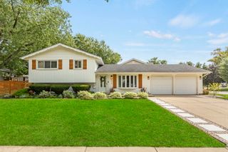 1717 Vassar Court, Schaumburg, IL 60193