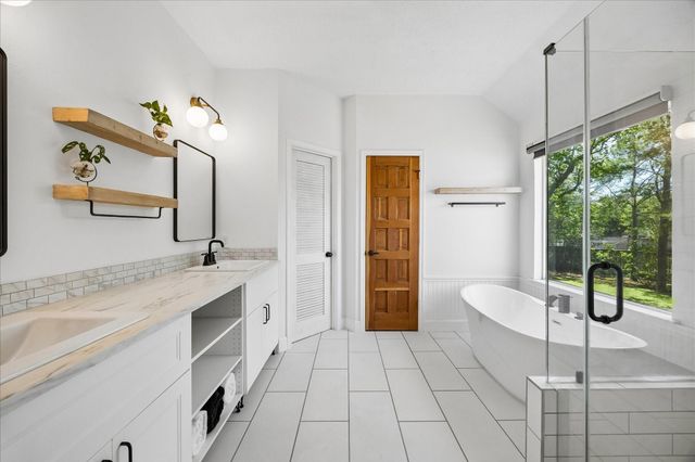 7919 Clarion Way, Houston, TX 77040