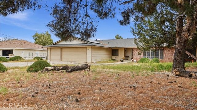 7589 Glider Ave, Hesperia, CA 92345