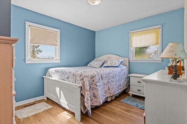 316 N Main St, Erin, TN 37061