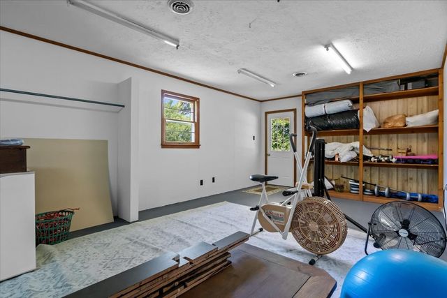 316 N Main St, Erin, TN 37061