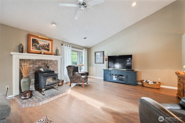 108 Sunset Lane, Longview, WA 98632