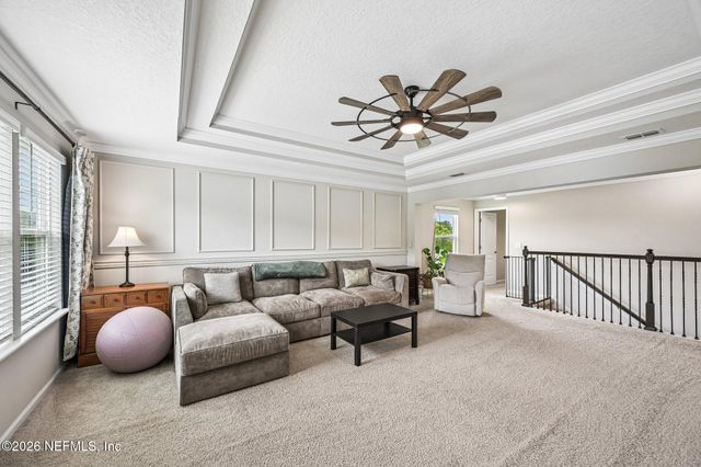 15694 CHIR PINE Drive, Jacksonville, FL 32218