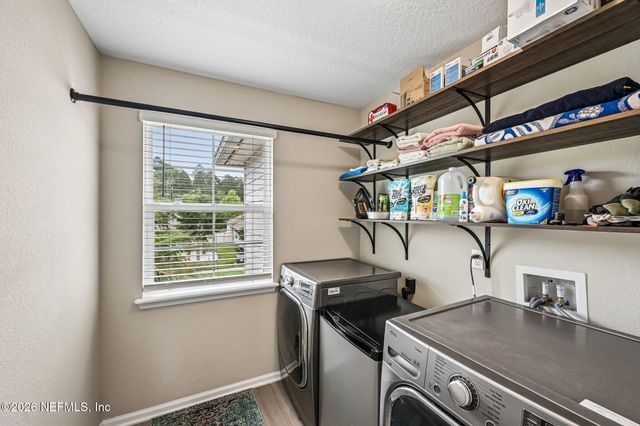 15694 CHIR PINE Drive, Jacksonville, FL 32218
