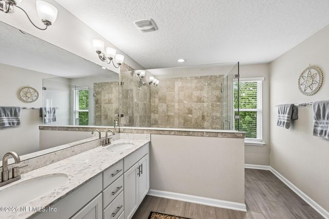 15694 CHIR PINE Drive, Jacksonville, FL 32218