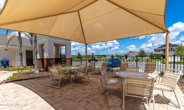 15694 CHIR PINE Drive, Jacksonville, FL 32218