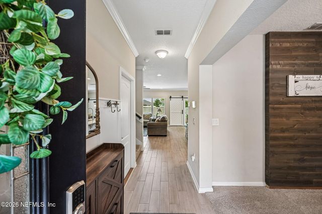 15694 CHIR PINE Drive, Jacksonville, FL 32218