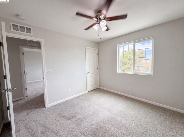 1519 Sycamore Dr, Oakley, CA 94561