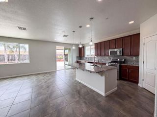 1519 Sycamore Dr, Oakley, CA 94561