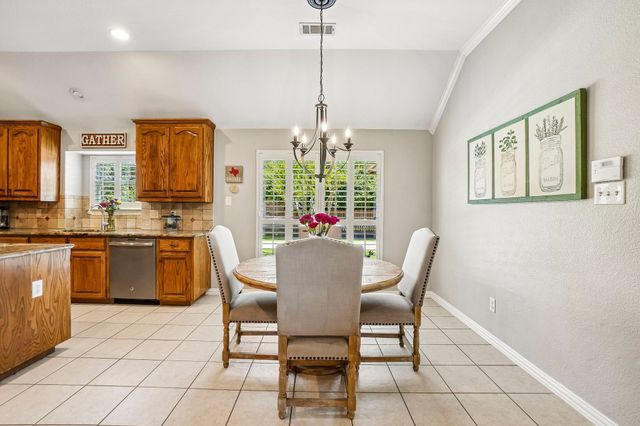 203 Shadow Lane, Shady Shores, TX 76208