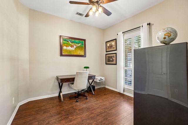 203 Shadow Lane, Shady Shores, TX 76208