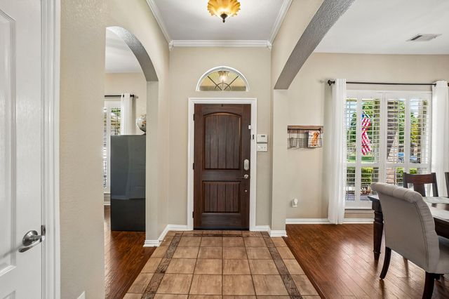 203 Shadow Lane, Shady Shores, TX 76208