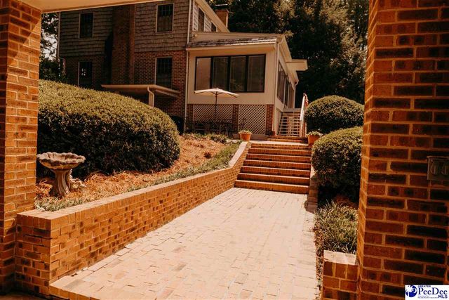 206 Elizabeth Drive, Cheraw, SC 29520
