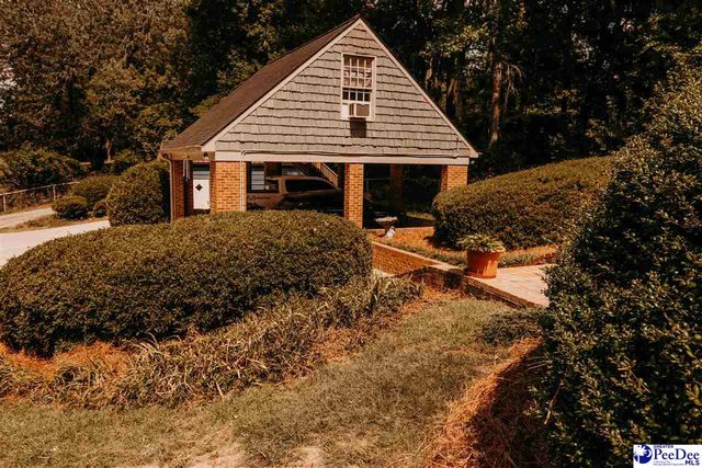206 Elizabeth Drive, Cheraw, SC 29520