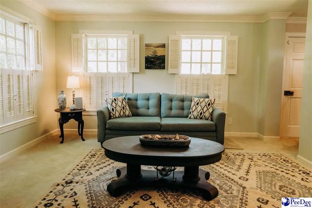 206 Elizabeth Drive, Cheraw, SC 29520