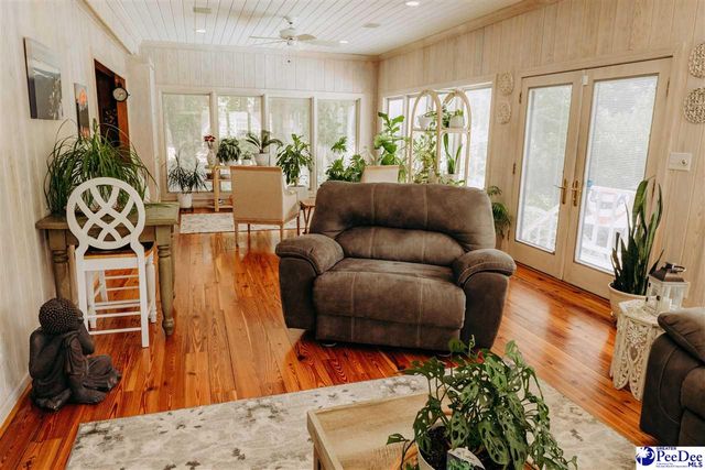 206 Elizabeth Drive, Cheraw, SC 29520