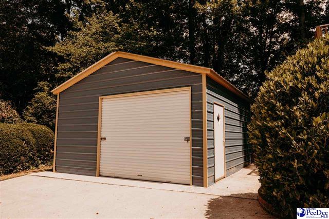 206 Elizabeth Drive, Cheraw, SC 29520
