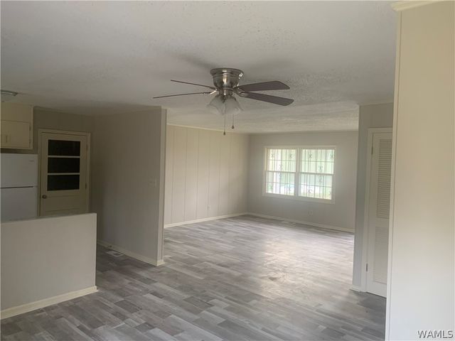 415 Banks Ave, Eutaw, AL 35462