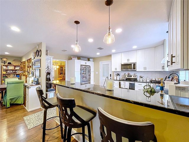 1303 E TRAPNELL ROAD, Plant City, FL 33566