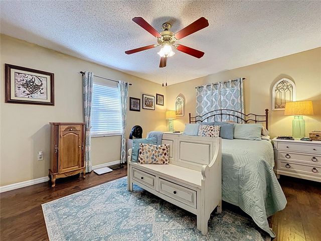 1303 E TRAPNELL ROAD, Plant City, FL 33566