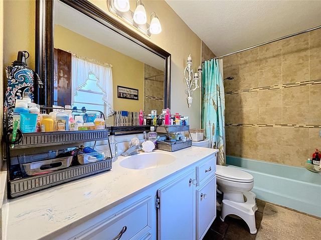 1303 E TRAPNELL ROAD, Plant City, FL 33566