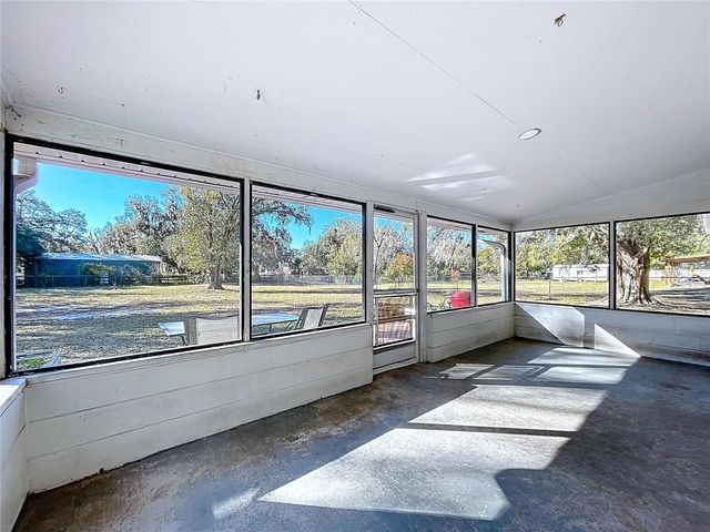 1303 E TRAPNELL ROAD, Plant City, FL 33566