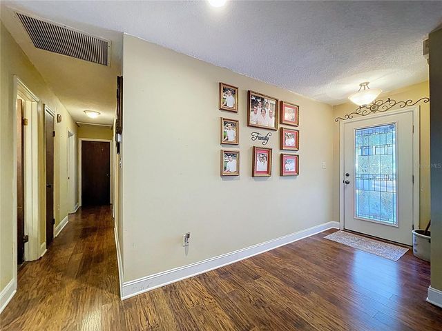 1303 E TRAPNELL ROAD, Plant City, FL 33566