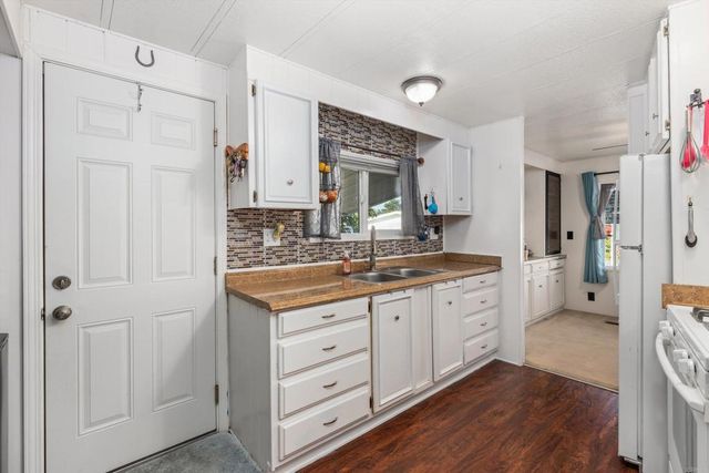 1010 E Bobier Drive 44, Vista, CA 92084