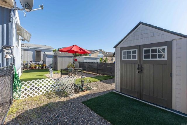 1010 E Bobier Drive 44, Vista, CA 92084