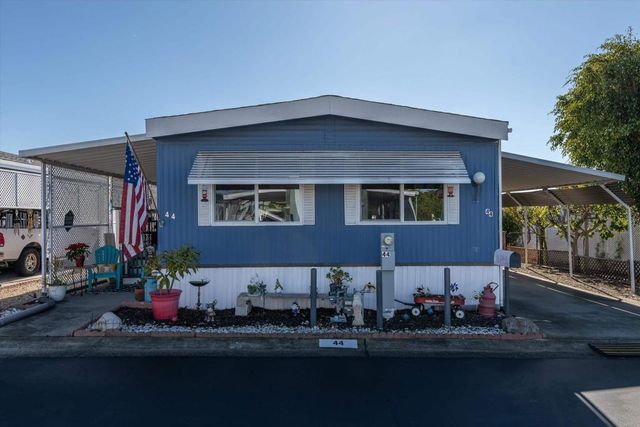 1010 E Bobier Drive 44, Vista, CA 92084