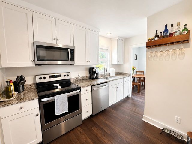 107 Abnaki Avenue, Essex Junction, VT 05452