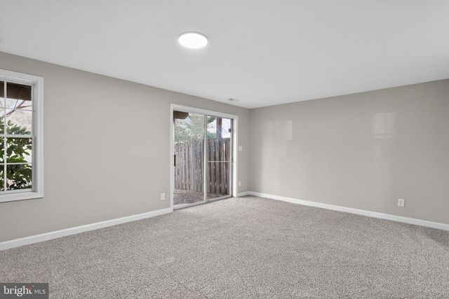 2848 STRAUSS TER, Silver Spring, MD 20904