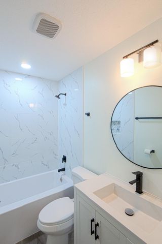 945 SW 33rd Avenue, Vero Beach, FL 32968