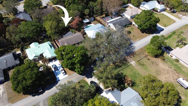 945 SW 33rd Avenue, Vero Beach, FL 32968