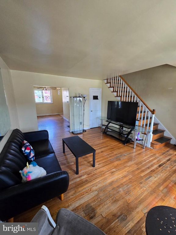 4518 WHITAKER AVE, PHILADELPHIA, PA 19120 — photo 3
