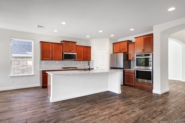 1706 SPANISH WLS, San Antonio, TX 78245