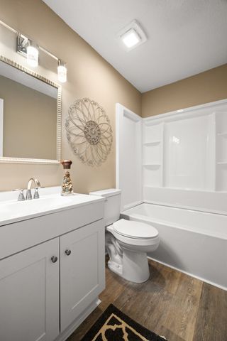 4 Park St, Fayetteville, TN 37334