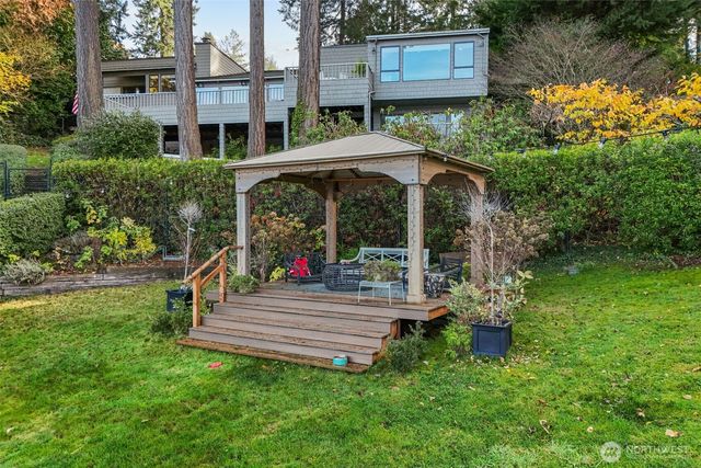 22 Loch Lane SW, Lakewood, WA 98499