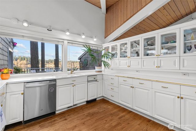 22 Loch Lane SW, Lakewood, WA 98499