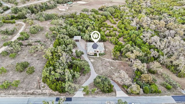 1015 Broken Spoke, Canyon Lake, TX 78133