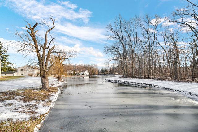 2114 Tupelo Lane, Chesterton, IN 46304