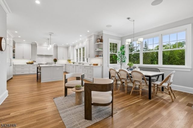 132 Hartshorn Dr, Millburn Twp., NJ 07078