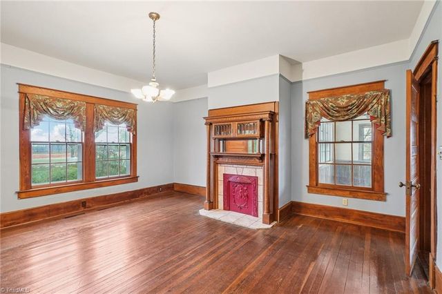 11741 Nc Highway 150, Reidsville, NC 27320