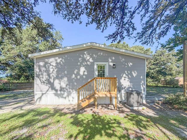 9906 N RD 33, Polk City, FL 33868