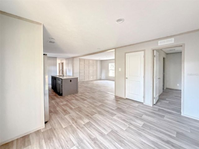 9906 N RD 33, Polk City, FL 33868