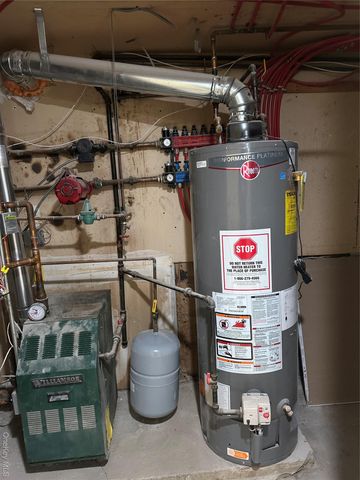 18740 Hilburn Avenue, Saint Albans, NY 11412