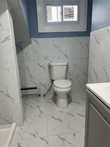 18740 Hilburn Avenue, Saint Albans, NY 11412