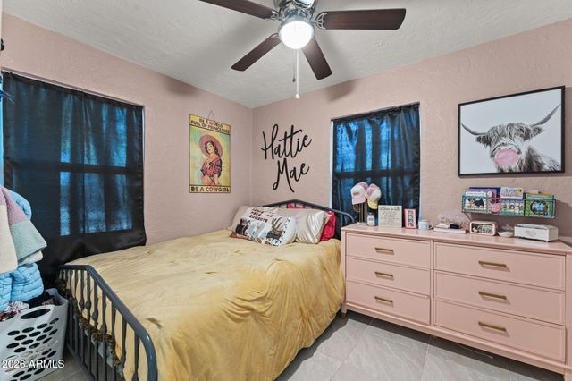 221 E CAVANESS Avenue, Wickenburg, AZ 85390